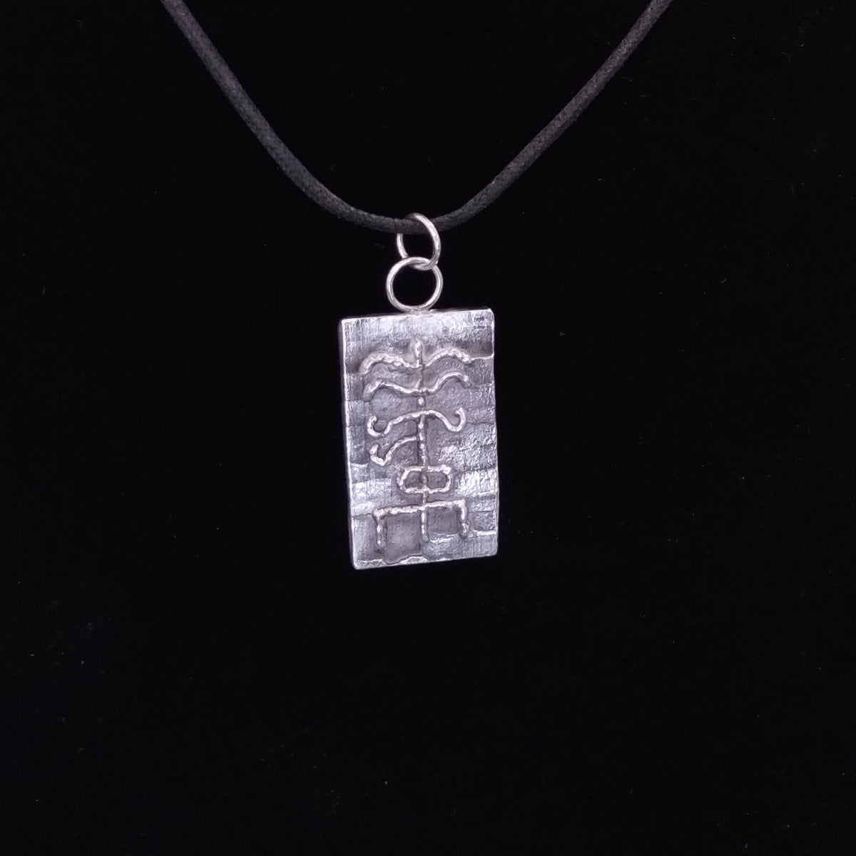 Sterling silver Odhroerir pendant